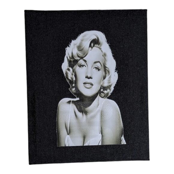 Marilyn Monroe Canvas Print 8 x 10 inches On Black Canvas - Picture 3 of 6